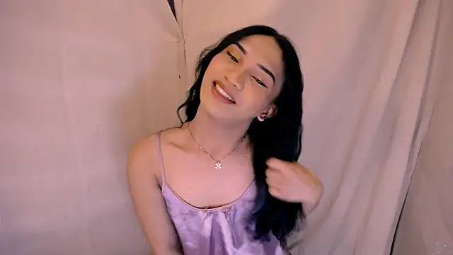 slutty aki online show from May 6, 2:43 pm