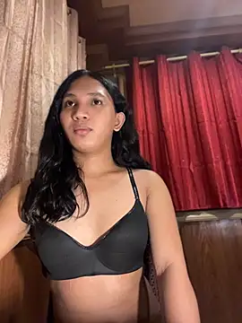 slutty aki online show from July 13, 2:16 pm