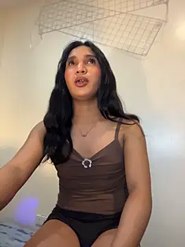 slutty aki online show from June 16, 4:51 pm