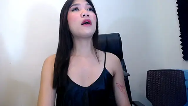 hugecock cali online show from May 1, 2:11 pm