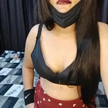 Snapshot of Eleena_G chatting on June 18, 8:47 pm Eleena G online show from June 18, 8:47 pm