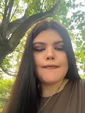 AmeliaBronze online show from June 18, 2:10 am