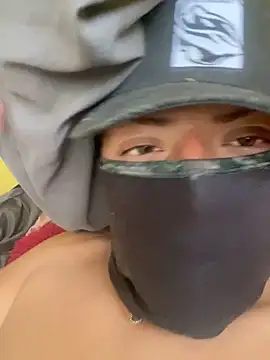 jakeblaze26 online show from April 14, 5:51 pm