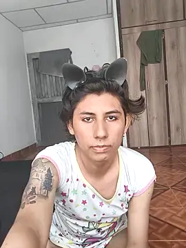 Ericahot3 online show from April 16, 6:08 pm