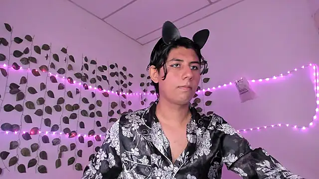 Ericahot3 online show from April 11, 3:49 pm