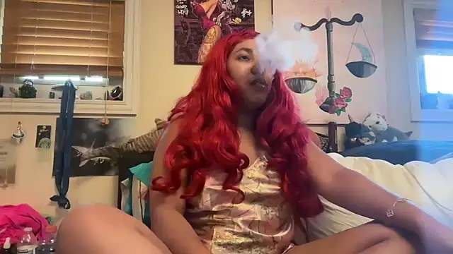 Snapshot of Goddessmostwanted chatting on May 6, 5:39 pm Goddessmostwanted online show from May 6, 5:39 pm