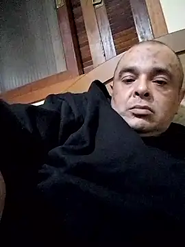 Linfyre online show from April 22, 10:38 pm