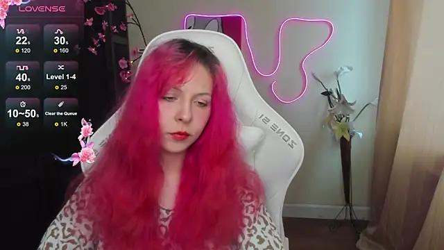 InfernoKitten online show from May 13, 1:12 am