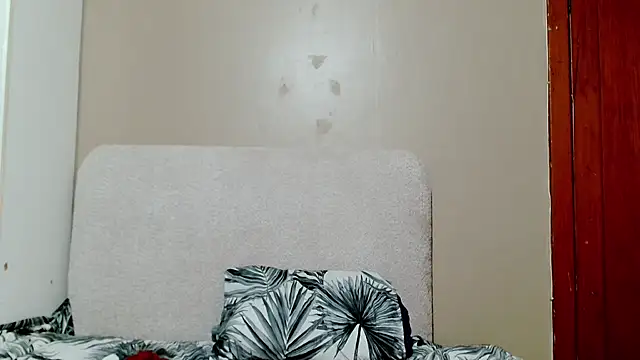 BUSTYQUEEN56  online show from June 22, 6:49 pm