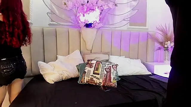 wild loverss online show from April 18, 3:36 pm