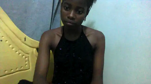 Snapshot of Rerpuss1 chatting on June 12, 4:54 am Rerpuss1 online show from June 12, 4:54 am