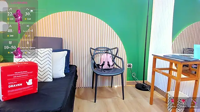 sophiahart online show from May 12, 12:11 pm