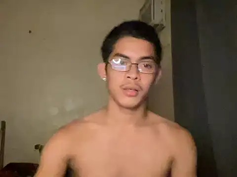 yourhotasian jhonpol16 online show from April 16, 2:18 pm