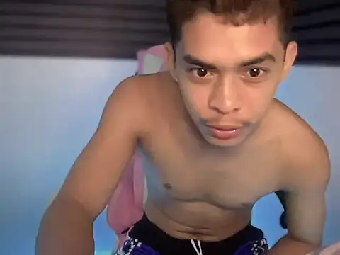yourhotasian jhonpol16 online show from May 29, 6:25 pm