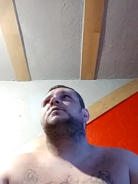Klaudius6969 online show from June 26, 2:34 pm
