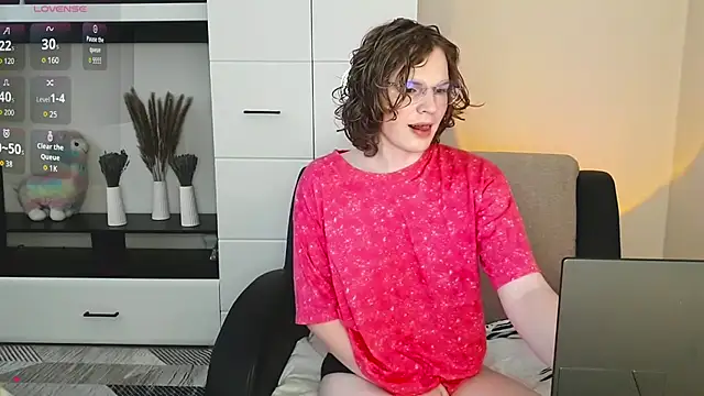 SallySweet  online show from July 10, 8:03 am