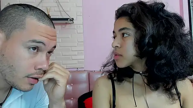 Snapshot of Aronandmoli69 chatting on June 16, 1:22 pm Aronandmoli69 online show from June 16, 1:22 pm