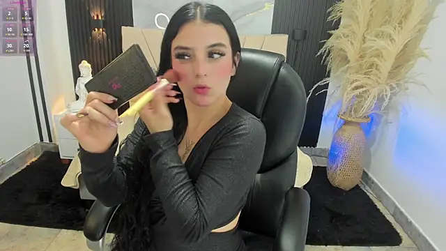 DOMINIKA LOVY online show from May 25, 7:56 pm