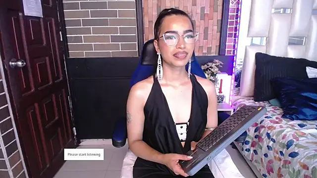 Miaa ferrari1 online show from May 13, 10:55 am