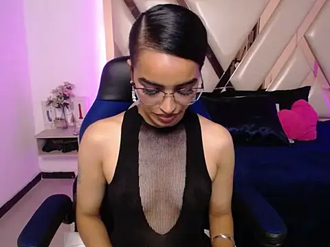 Miaa ferrari1 online show from April 24, 8:49 am