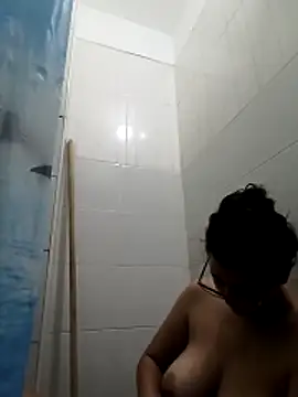 dhalia-rose89 online show from April 12, 2:42 pm