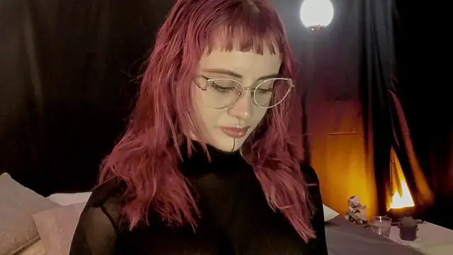 Miiaa Stonee online show from June 12, 11:02 pm