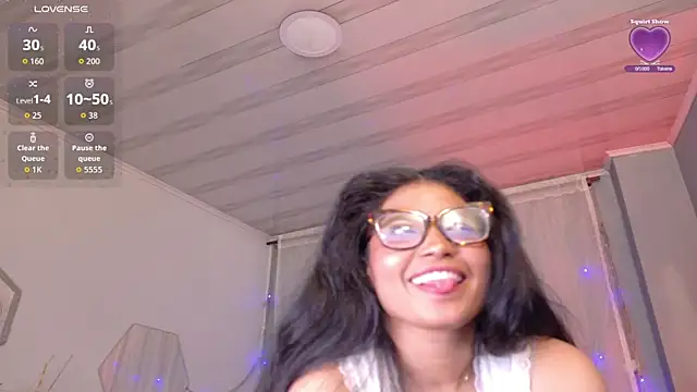 Silvana lorc online show from May 7, 7:17 pm