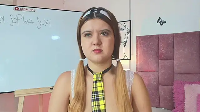 SophiaConor1 online show from April 12, 7:50 pm