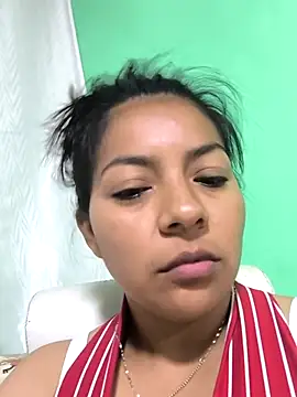 Snapshot of Tamaraxxx_hot chatting on April 23, 5:58 am Tamaraxxx hot online show from April 23, 5:58 am
