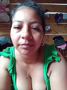Snapshot of Tamaraxxx_hot chatting on July 8, 4:07 pm Tamaraxxx hot online show from July 8, 4:07 pm