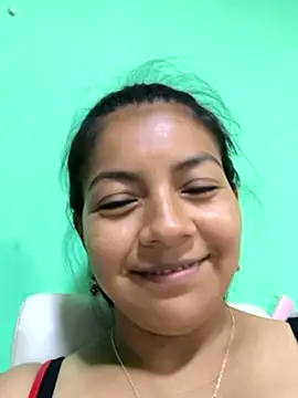 Snapshot of Tamaraxxx_hot chatting on May 29, 4:51 am Tamaraxxx hot online show from May 29, 4:51 am