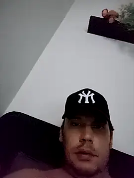 HugoEspada1 online show from April 14, 5:40 pm