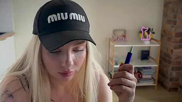 mari grey online show from April 23, 10:22 am