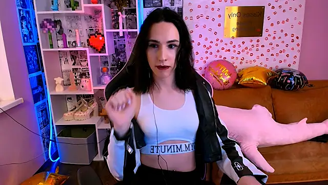 yumeliko o online show from April 23, 7:15 pm