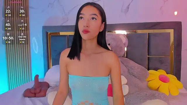 Iam Milly  online show from April 17, 8:33 pm