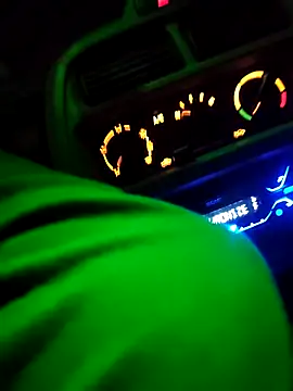 saur1221wjz online show from April 13, 9:30 pm