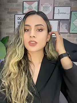 JennaSkyeXXX online show from April 14, 11:54 pm