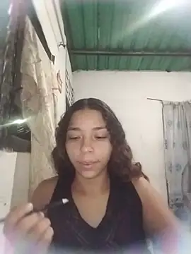 Snapshot of YuliBrayan chatting on July 21, 8:04 am YuliBrayan online show from July 21, 8:04 am