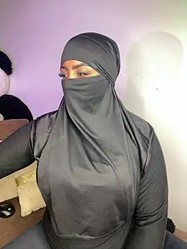 yasmin georgina online show from April 27, 7:28 am