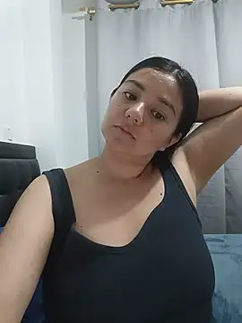 Snapshot of karoduq4 chatting on June 5, 2:05 am karoduq4 online show from June 5, 2:05 am