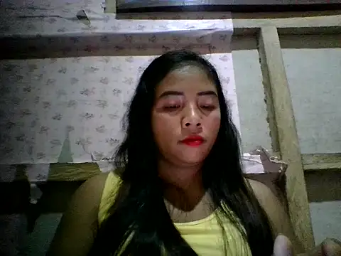 pinayysimple online show from May 23, 1:43 pm