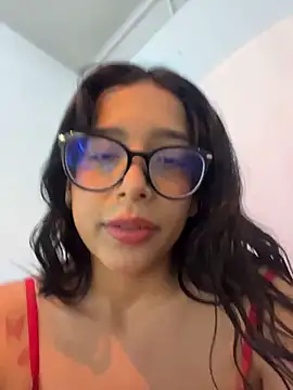 milakitti online show from May 9, 12:25 am