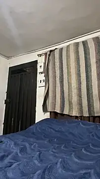 nanaislonely online show from April 14, 2:16 am