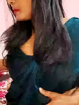 Snapshot of Mayuri-hot chatting on July 10, 6:52 pm Mayuri-hot online show from July 10, 6:52 pm