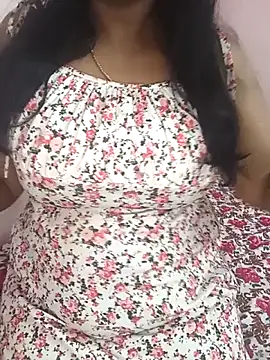 Snapshot of Mayuri-hot chatting on June 10, 12:34 am Mayuri-hot online show from June 10, 12:34 am
