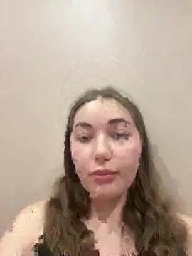 Doris2222 online show from April 14, 7:52 pm