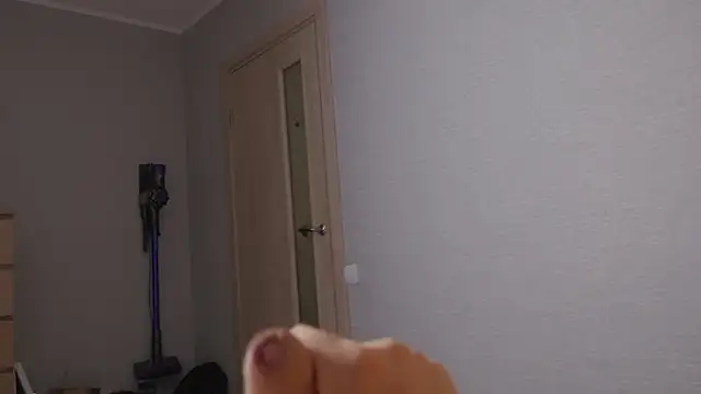 vesullillo online show from April 14, 5:18 pm