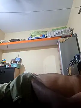 Rishi040493 online show from April 13, 4:22 pm