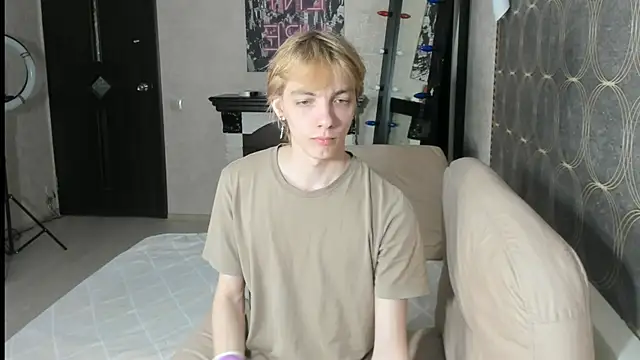 cute grecha online show from April 27, 6:28 pm