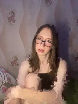 yullinka online show from April 16, 9:39 pm